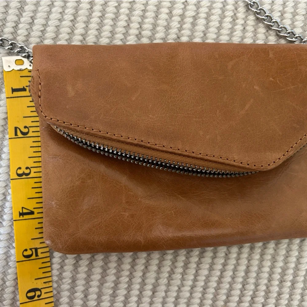 HOBO Convertible leather crossbody/clutch/handbag/wristlet. Festival ready! - Picture 8 of 13